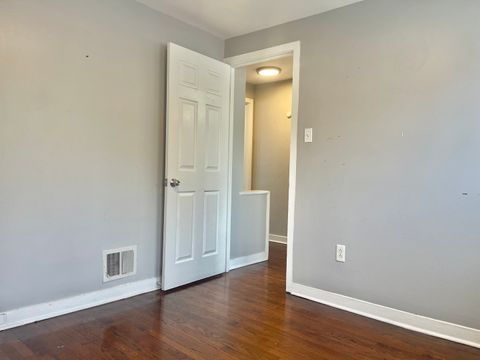 Tiny photo for 52 E 37th Street, Chicago, IL 60653 (MLS # 12444469)