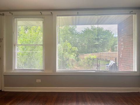 Tiny photo for 52 E 37th Street, Chicago, IL 60653 (MLS # 12444469)