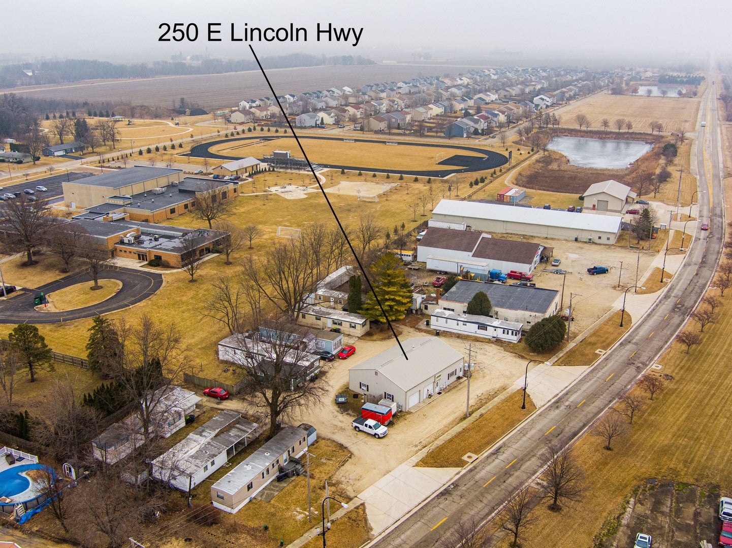 250 E Lincoln Highway