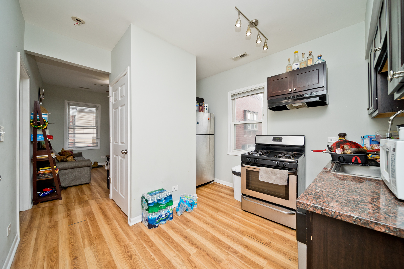 1431 W Flournoy Street 2R