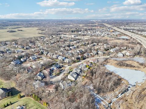 Tiny photo for 1986 S Egret Court, Libertyville, IL 60048 (MLS # 12537629)