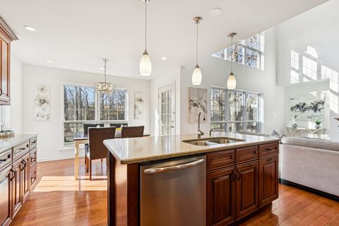 Tiny photo for 1986 S Egret Court, Libertyville, IL 60048 (MLS # 12537629)