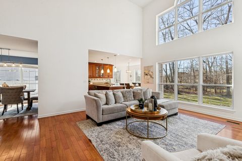 Tiny photo for 1986 S Egret Court, Libertyville, IL 60048 (MLS # 12537629)