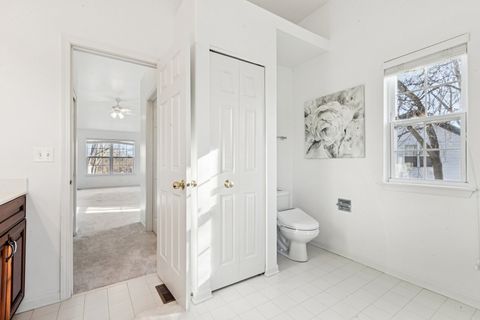 Tiny photo for 1986 S Egret Court, Libertyville, IL 60048 (MLS # 12537629)