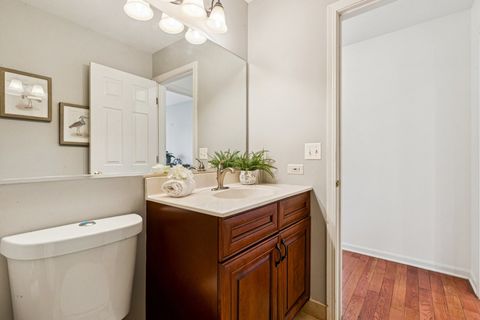 Tiny photo for 1986 S Egret Court, Libertyville, IL 60048 (MLS # 12537629)