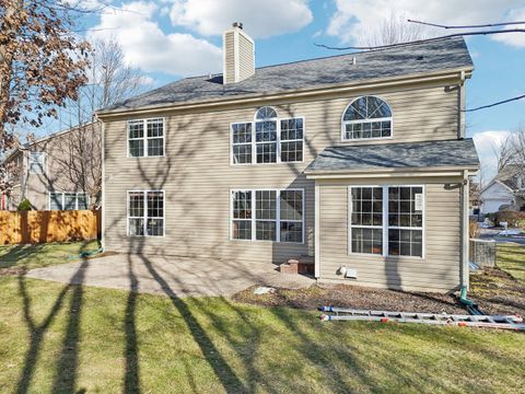 Tiny photo for 1986 S Egret Court, Libertyville, IL 60048 (MLS # 12537629)