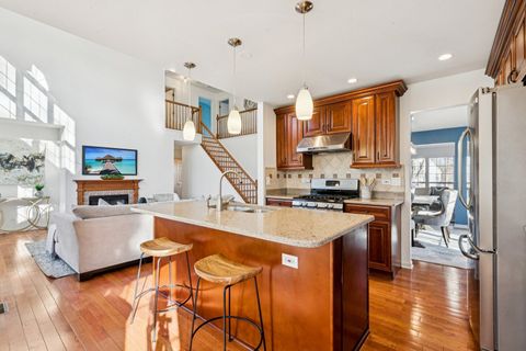 Tiny photo for 1986 S Egret Court, Libertyville, IL 60048 (MLS # 12537629)