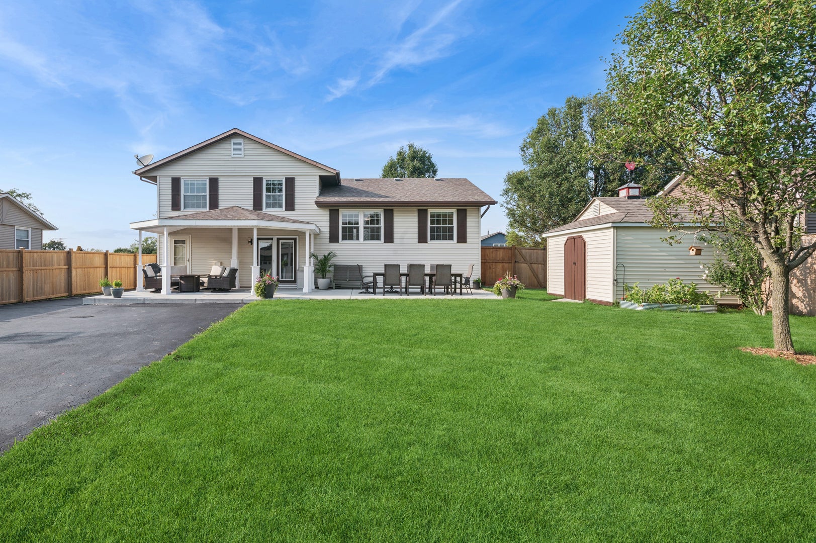 8227 W Orchard Drive