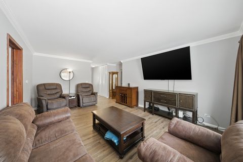 Tiny photo for 2612 Mitchell Drive, Woodridge, IL 60517 (MLS # 12559654)