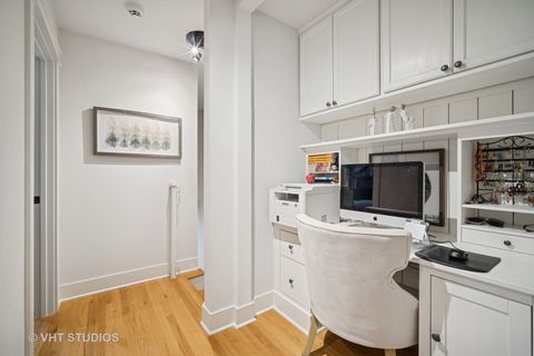 Tiny photo for 313 Hawthorn Avenue #F, Glencoe, IL 60022 (MLS # 12412674)