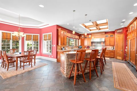 Tiny photo for 50 Elizabeth Lane, Palos Park, IL 60464 (MLS # 12467173)