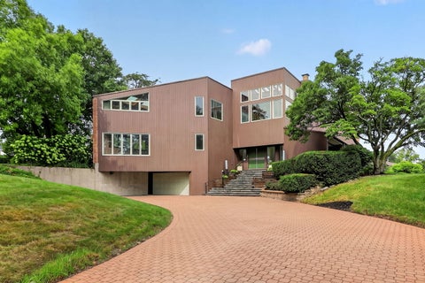 Tiny photo for 42 Royal Vale Drive, Oak Brook, IL 60523 (MLS # 12738417)