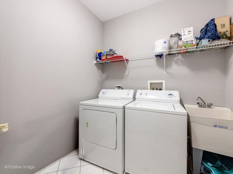 Tiny photo for 8300 Concord Drive #607, Morton Grove, IL 60053 (MLS # 12677551)