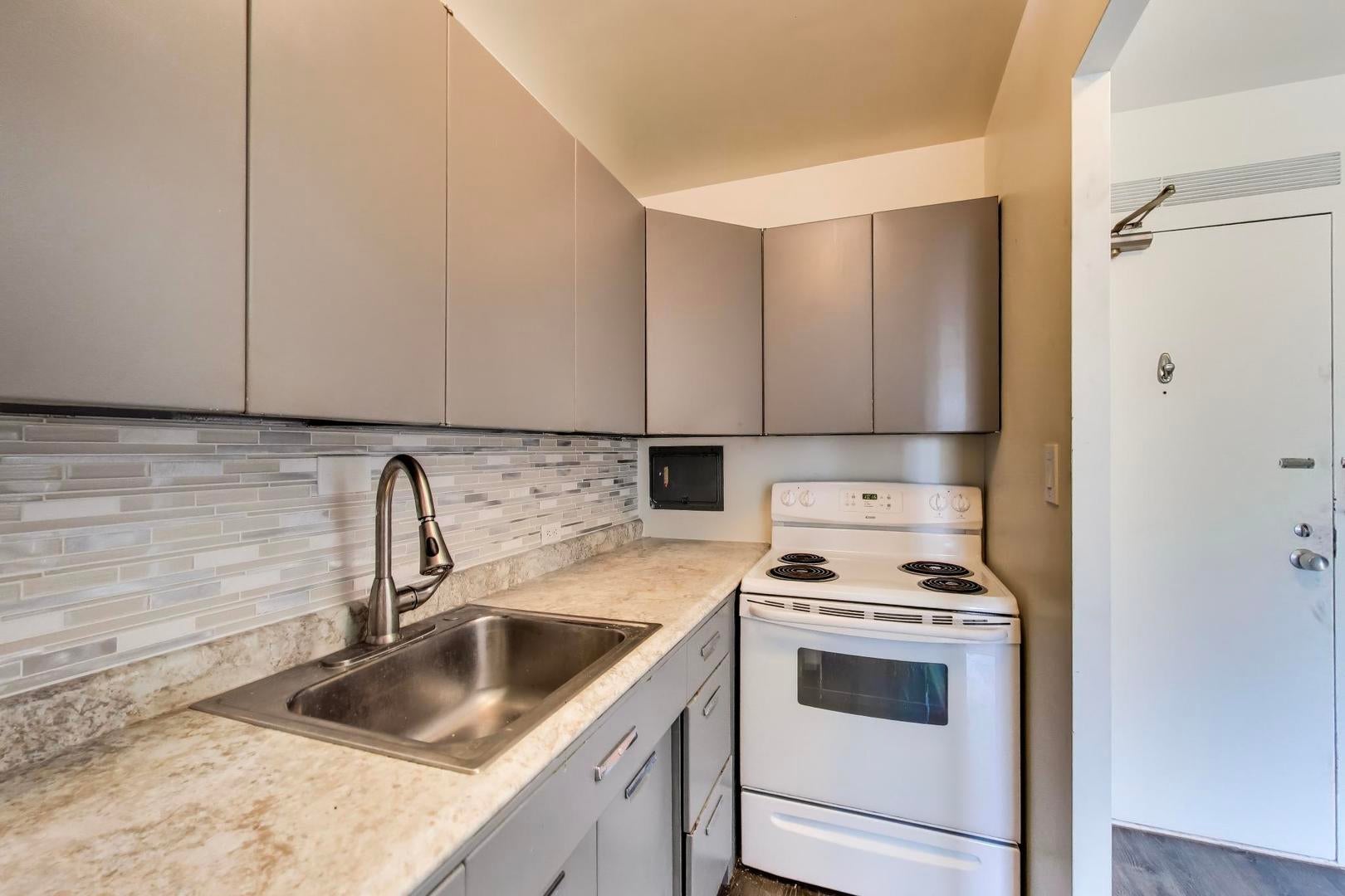 3600 N LAKE SHORE Drive 616