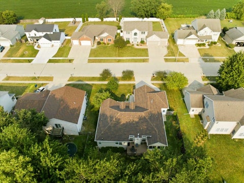 Tiny photo for 2107 Ridge Creek Drive, Bloomington, IL 61705 (MLS # 12680991)