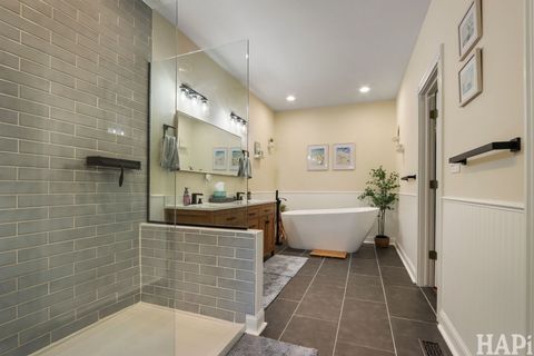 Tiny photo for 3315 Sherwood Forest Drive, Spring Grove, IL 60081 (MLS # 12615609)