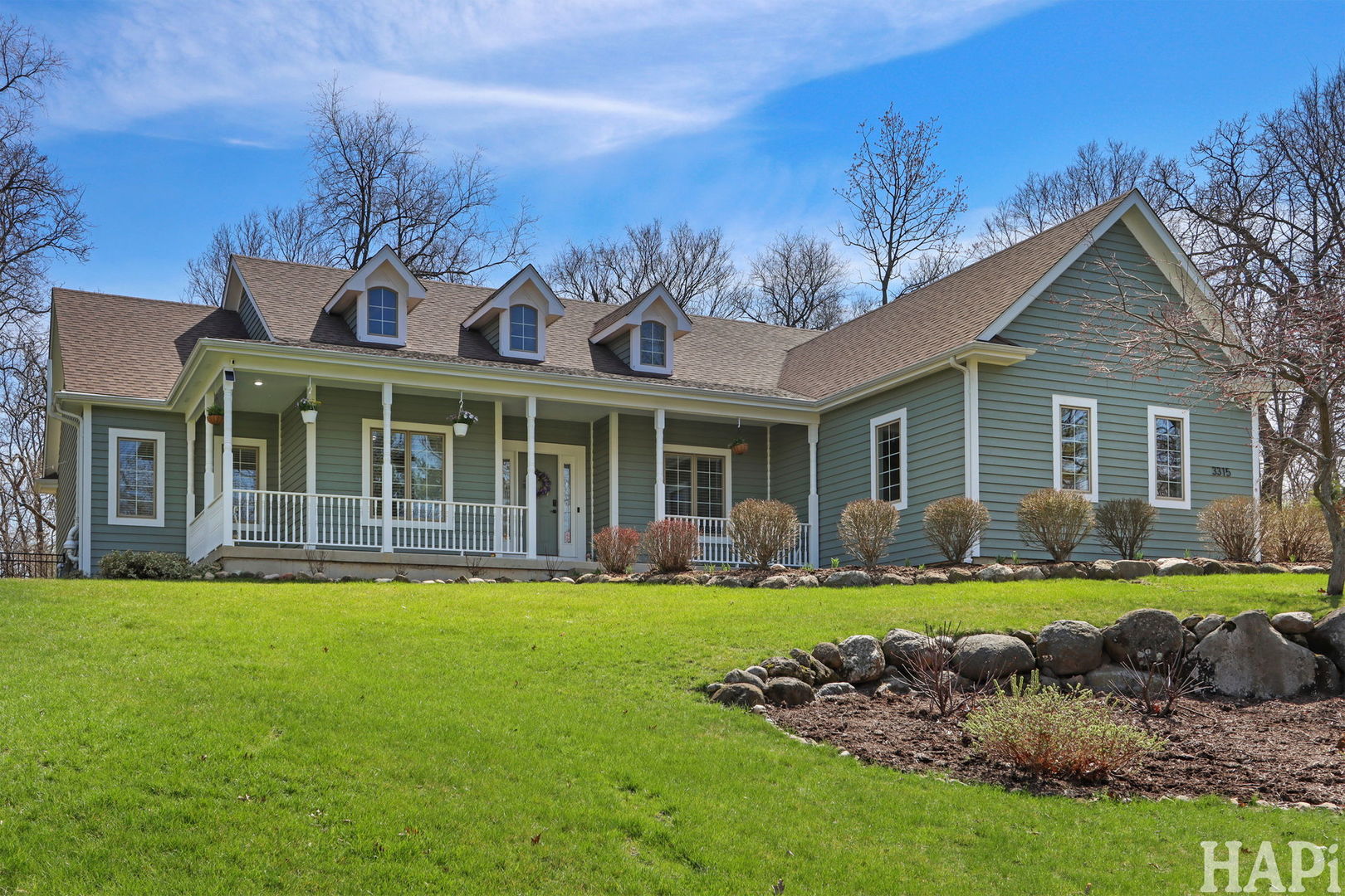 3315 Sherwood Forest Drive