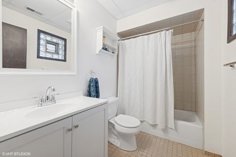 Tiny photo for 1720 W 54th Place, La Grange Highlands, IL 60525 (MLS # 12460052)