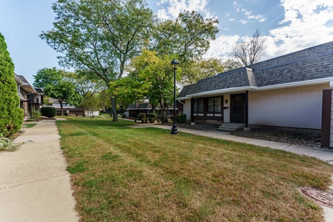 Tiny photo for 1174 San Simeon Drive, Hanover Park, IL 60133 (MLS # 12782791)