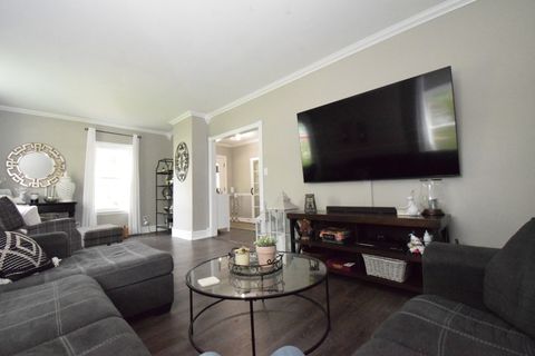 Tiny photo for 302 E Main Street, Yorkville, IL 60560 (MLS # 12628567)