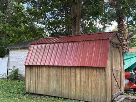 Tiny photo for 808 N 11th Street, Murphysboro, IL 62966 (MLS # 12680746)