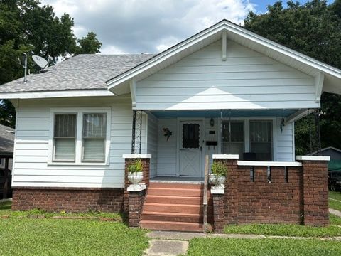 Photo of 808 N 11th Street, Murphysboro, IL 62966 (MLS # 12680746)