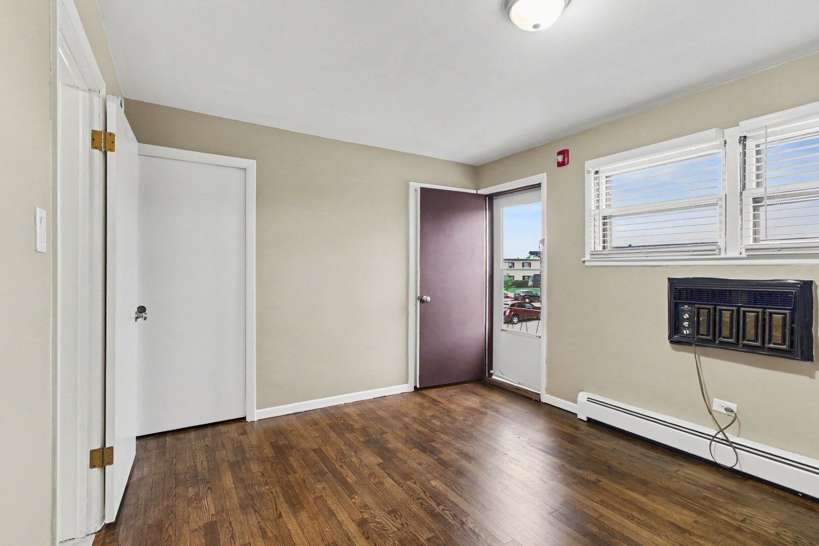 34 King Arthur Court 15