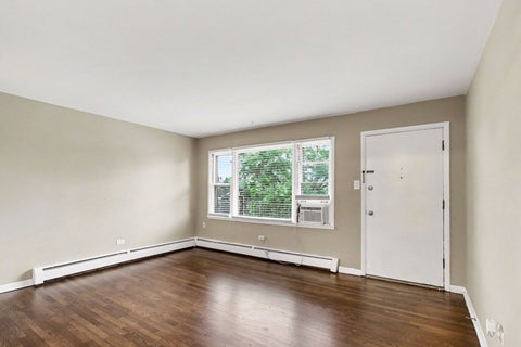 Tiny photo for 34 King Arthur Court #15, Northlake, IL 60164 (MLS # 12725146)