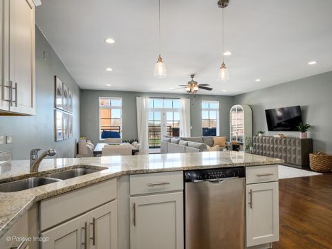 Tiny photo for Chicago, IL 60613 (MLS # 12601303)