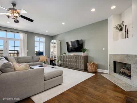 Tiny photo for Chicago, IL 60613 (MLS # 12601303)