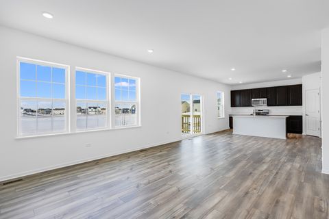 Tiny photo for 417 Hathaway Lane, Oswego, IL 60543 (MLS # 12464504)