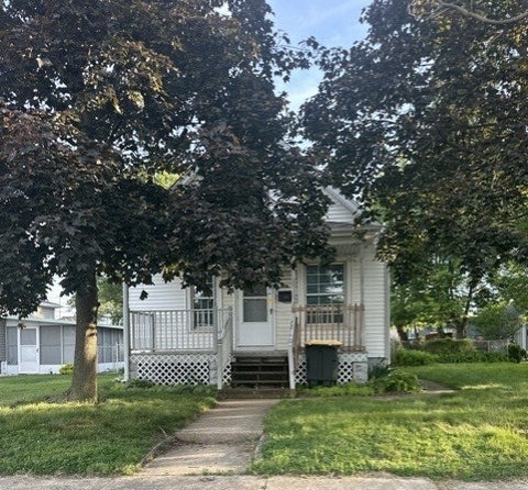 Tiny photo for 3018 182nd Place, Lansing, IL 60438 (MLS # 12689464)