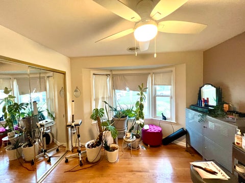 Tiny photo for 7338 N Tripp Avenue, Lincolnwood, IL 60712 (MLS # 12721424)