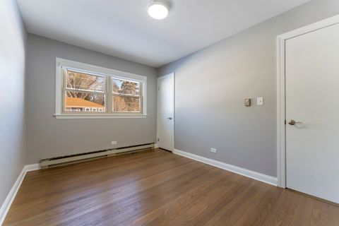 Tiny photo for 390 Oak Avenue, Wood Dale, IL 60191 (MLS # 12557047)