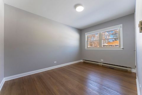 Tiny photo for 390 Oak Avenue, Wood Dale, IL 60191 (MLS # 12557047)