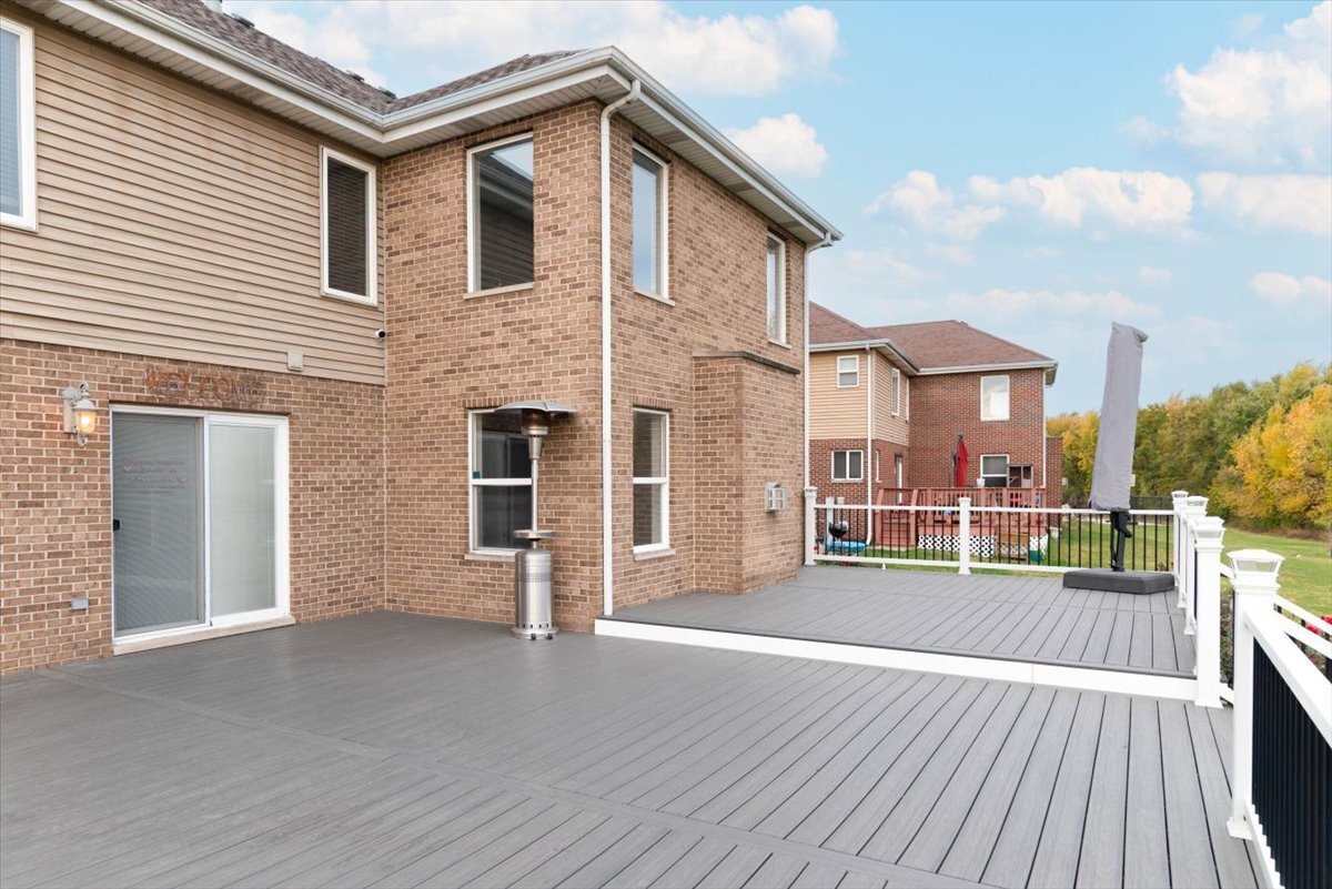 38 E Grandview Drive