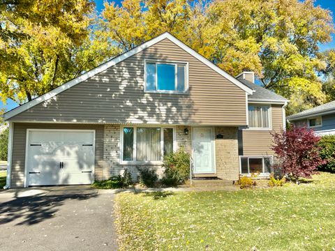 758 Maple Avenue Lisle IL 60532