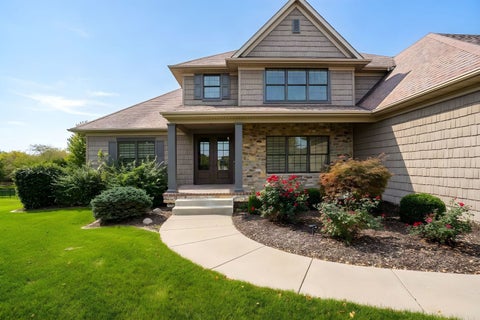 Tiny photo for 3934 Grayhawk Court, Bettendorf, IA 52722 (MLS # 12784041)