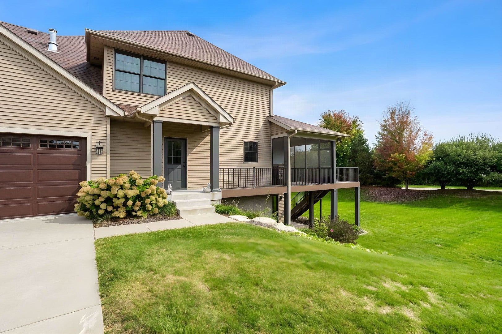 3934 Grayhawk Court