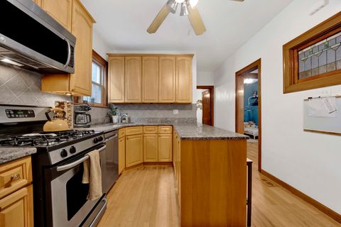 Tiny photo for 3647 S Damen Avenue, Chicago, IL 60609 (MLS # 12502681)
