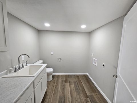 Tiny photo for 16530 E FAIRFIELD Road, Mt Vernon, IL 62864 (MLS # EB459128)