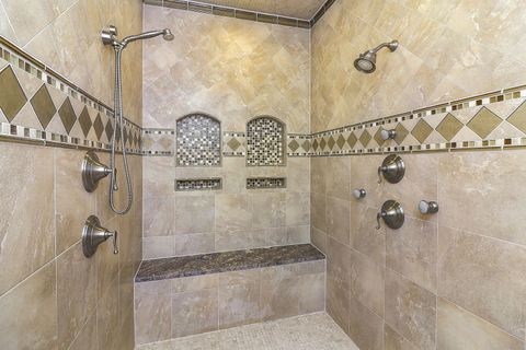 Tiny photo for 616 Driftwood Court, Naperville, IL 60540 (MLS # 12617601)