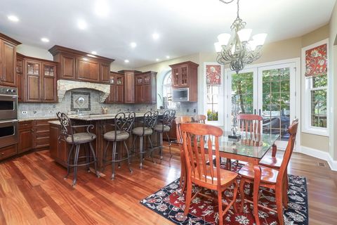 Tiny photo for 616 Driftwood Court, Naperville, IL 60540 (MLS # 12617601)