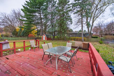 Tiny photo for 904 Chippewa Drive, Elgin, IL 60120 (MLS # 12516782)