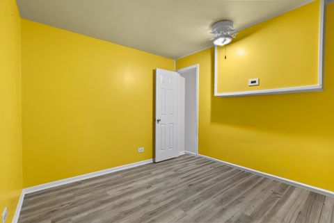 Tiny photo for 904 Chippewa Drive, Elgin, IL 60120 (MLS # 12516782)