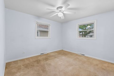 Tiny photo for 904 Chippewa Drive, Elgin, IL 60120 (MLS # 12516782)