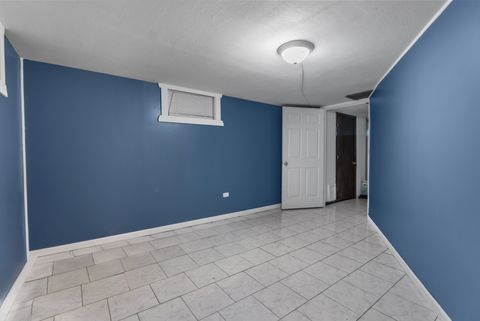 Tiny photo for 904 Chippewa Drive, Elgin, IL 60120 (MLS # 12516782)