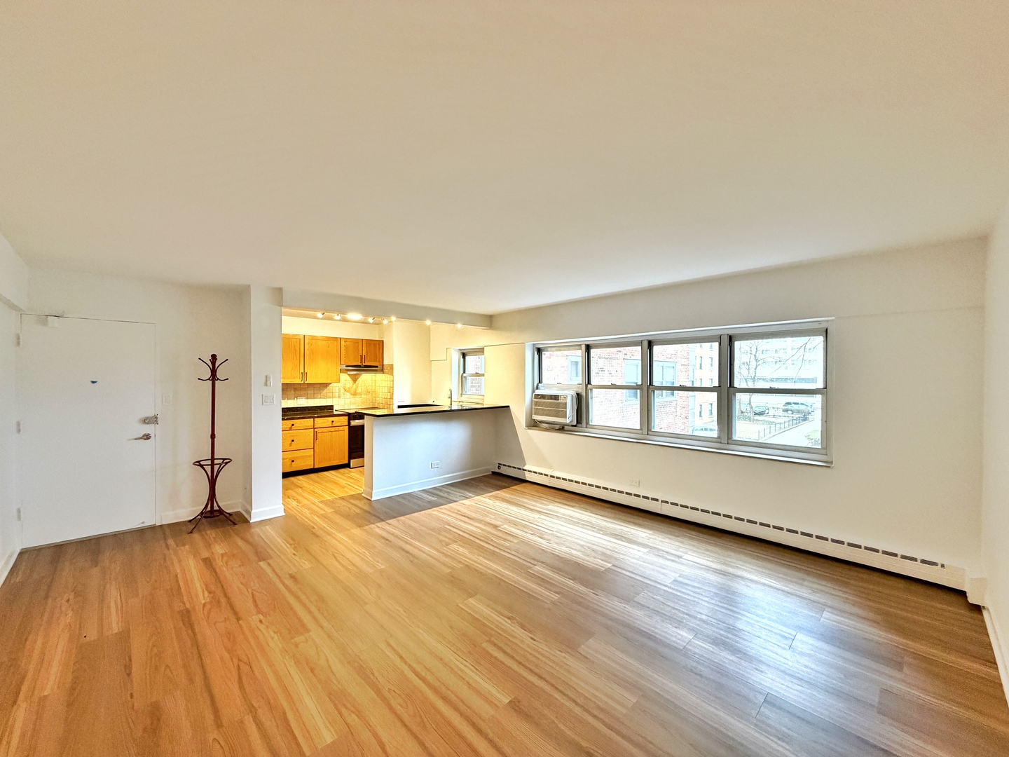 4970 N MARINE Drive 229