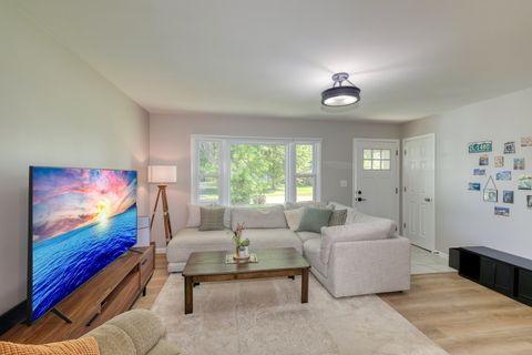 Tiny photo for 330 E Shannon Street, Elburn, IL 60119 (MLS # 12712593)