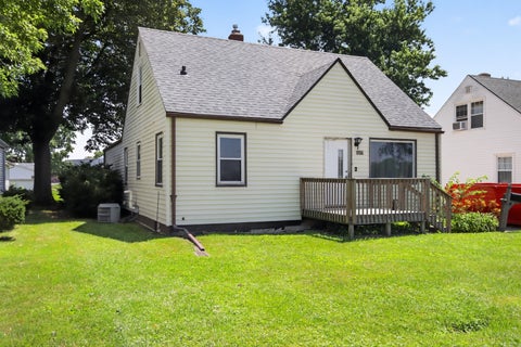 Tiny photo for 916 N Sangamon Avenue, Gibson City, IL 60936 (MLS # 12705527)